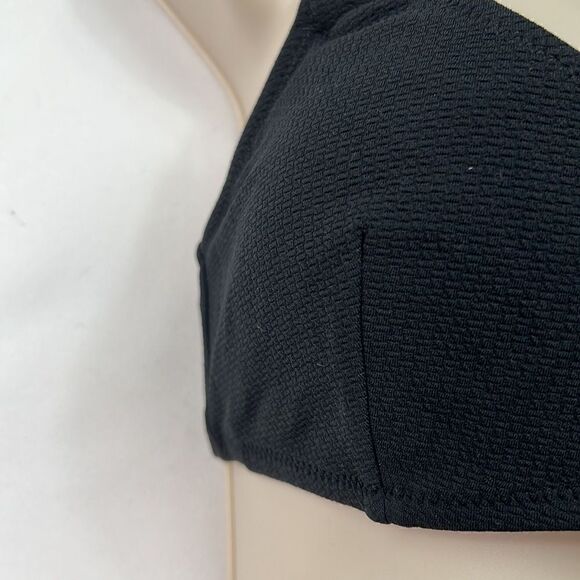 Cupshe Black Bikini top size Medium NWT - Picture 4 of 11